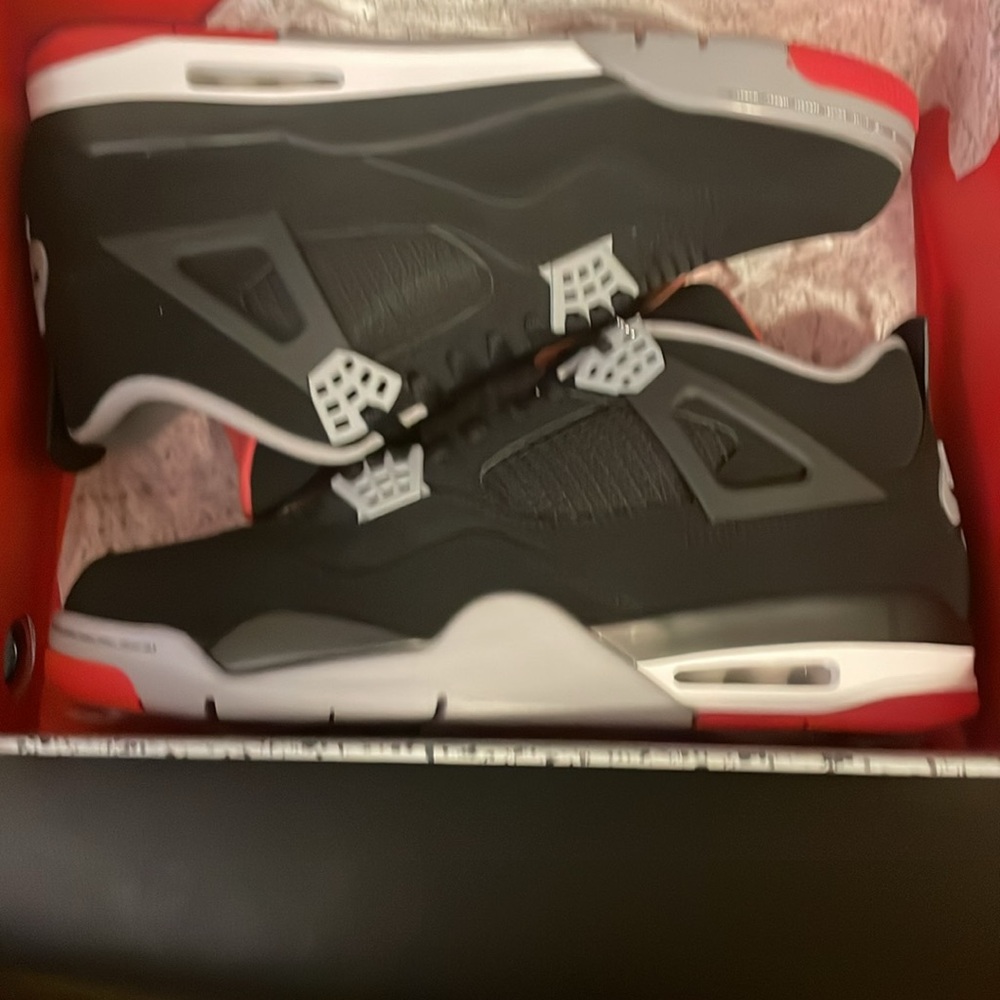 Brand New Air Jordan 4 Retro Bred Men's Size 13 Never worn before